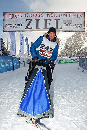 Maxi Arland legt sich für den Endspurt nochmal richtig ins Zeug beim 4. Tirol Cross Mountain in Kühtai.