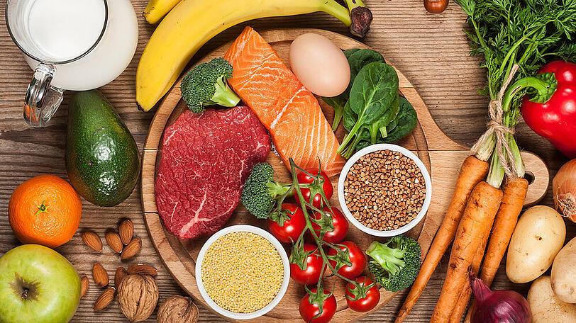 Viel pflanzenbasierte Nahrung, ergänzt um ein wenig Fleisch und Fisch: Flexitarier liegen im Trend - doch was steckt dahinter?