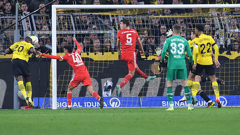 Anthony Modeste köpfte Dortmund gegen Bayern in letzter Sekunde zum Ausgleich.