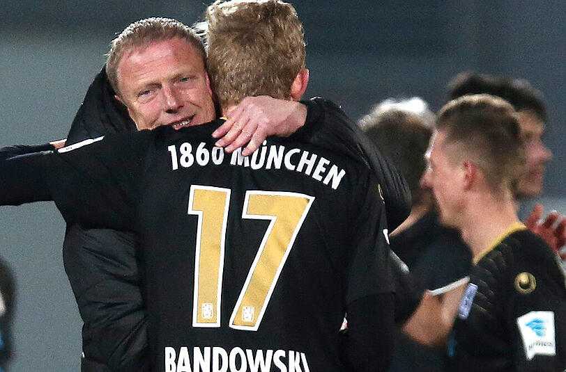 Torsten Fröhling hat allen Grund zufrieden zu sein mit seiner Auftakt-Bilanz als Profi-Trainer.