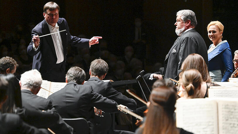 Christian Thielemann, Stephen Gould, Anja Kampe und die Staatskapelle Dresden bei den Osterfestspielen Salzburg Christian Thielemann, Stephen Gould, Anja Kampe und die Staatskapelle Dresden bei den Osterfestspielen Salzburg
