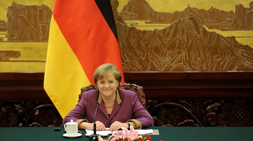 "Ja mei wie der Seehofer immer so schön sagt, neuer Tag neues Glück, war wohl gestern noch ein bisschen gejetlagt und nölig - naja, kann ja mal vorkommen. Dem Finger geht's auch wieder besser..."