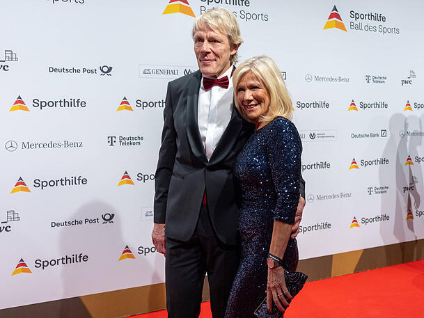 Seit 1991 verheiratet: Alexander und Ulrike von der Groeben. Das Paar hat zwei gemeinsame Kinder. Seit 1991 verheiratet: Alexander und Ulrike von der Groeben. Das Paar hat zwei gemeinsame Kinder.