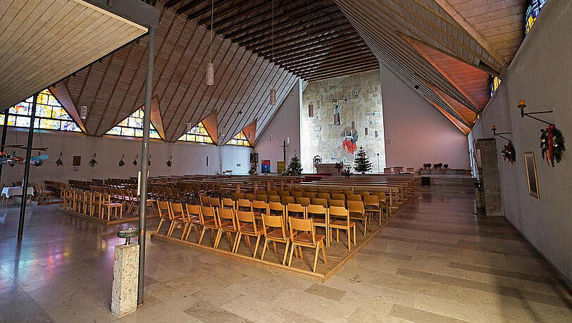 St. Benedikt in Schäftlarn war die erste Kirche, die das Erzbistum München und Freising aufgegeben hat. St. Benedikt in Schäftlarn war die erste Kirche, die das Erzbistum München und Freising aufgegeben hat.