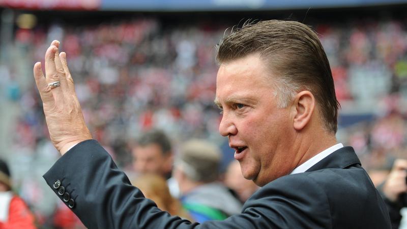 Nachdenklich: Bayern Trainer Louis van Gaal. Nachdenklich: Bayern Trainer Louis van Gaal.