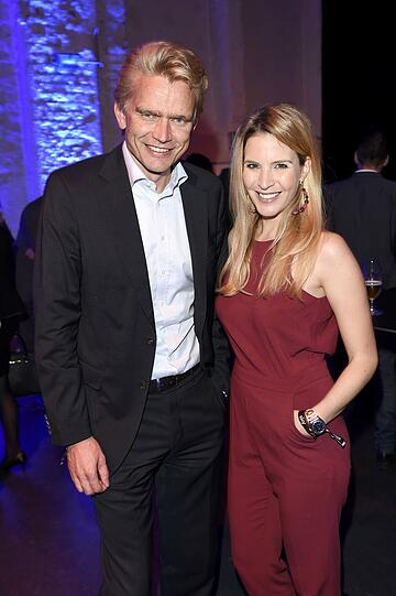Holger Enßlin (Sky) mit Viola Weiss (Sky Sport News HD)
