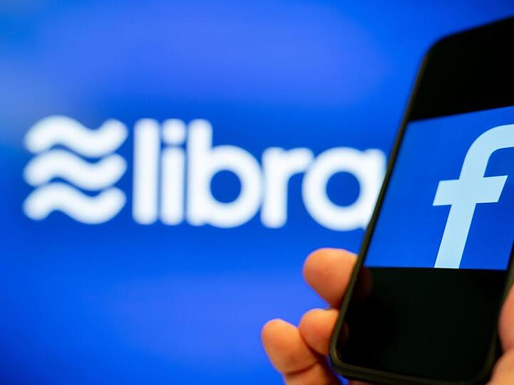 Facebook will mit Libra eine weltweite Digitalwährung etablieren.