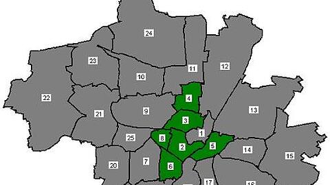 München hat bei der Europawahl Schwarz-Grün gewählt. In keinem einzigen Stadtteil gewann die SPD. In 19 Stadtteilen siegte die CSU und in sechs die Grünen: 2: Ludwigsvorstadt-Isarvorstadt (40,6). 3: Maxvorstadt (27,8). 4: Schwabing-West (26,3). 5: Au-Haidhausen (33,2). 6: Sendling (29,6). 8: Schwanthalerhöhe (34). Die SPD kassierte mit 16,9 Prozent das schlechteste Ergebnis nach 1945.