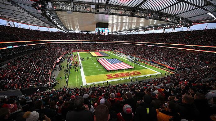 Die mehr als 50.000 Zuschauer sorgten in Frankfurt für eine begeisternde Stimmung.