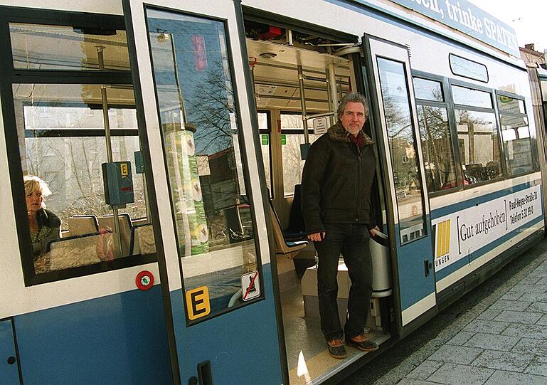 Tramfahren auf amerikanisch. Ist er der typische Amerikaner?
