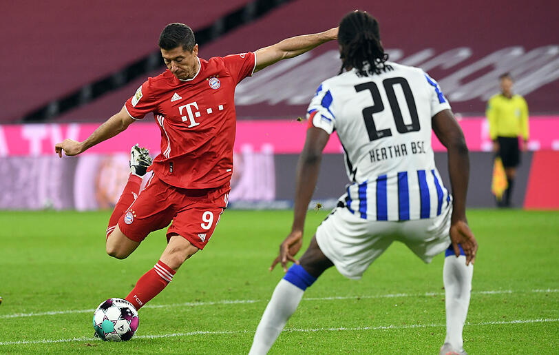4. Saisontor: Nach Herthas Ausgleich zum 2:2 trifft Lewandowski zum 3:2 für die Bayern.