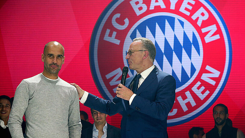 Bleibt der Trainer, geht der Trainer? Noch in diesem Jahr werden sich Pep Guardiola und Karl-Heinz Rummenigge zusammensetzen. Bleibt der Trainer, geht der Trainer? Noch in diesem Jahr werden sich Pep Guardiola und Karl-Heinz Rummenigge zusammensetzen.