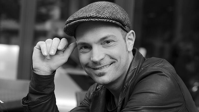 Der deutsche Swing-Musiker Roger Cicero starb am 24. März mit 45 Jahren völlig unerwartet an den Folgen eines Schlaganfalls.