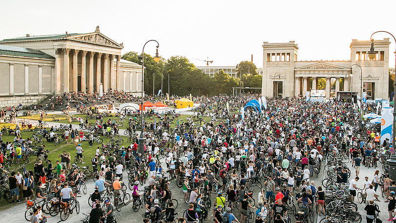 Eine Aufnahme von der 7. Münchner Radlnacht 2016.