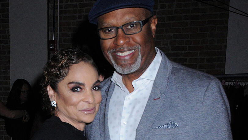 Jasmine Guy wird in "Grey's Anatomy" wieder mit James Pickens Jr. vor der Kamera stehen Jasmine Guy wird in "Grey's Anatomy" wieder mit James Pickens Jr. vor der Kamera stehen