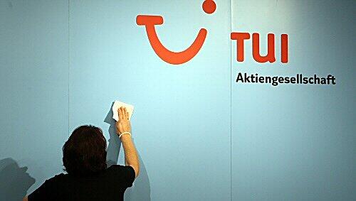 Tui putzt sich heraus: Künftig soll der Schwerpunkt auf Touristik liegen Tui putzt sich heraus: Künftig soll der Schwerpunkt auf Touristik liegen
