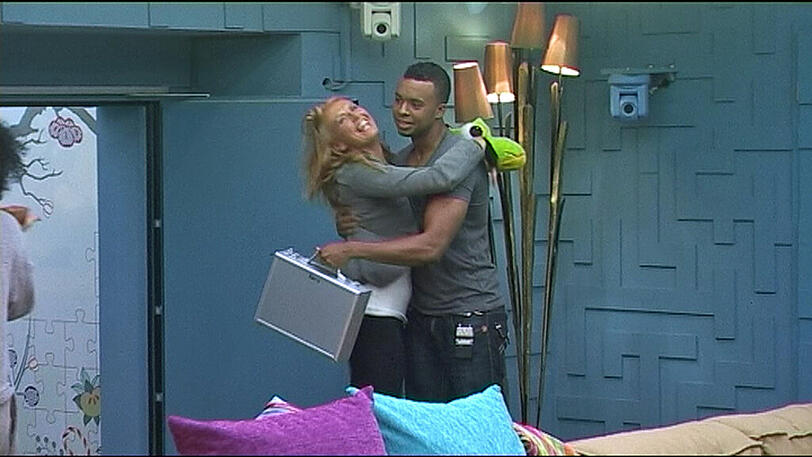 Neues Gesicht im Big Brother-Haus: Musiker Barry aus Berlin.