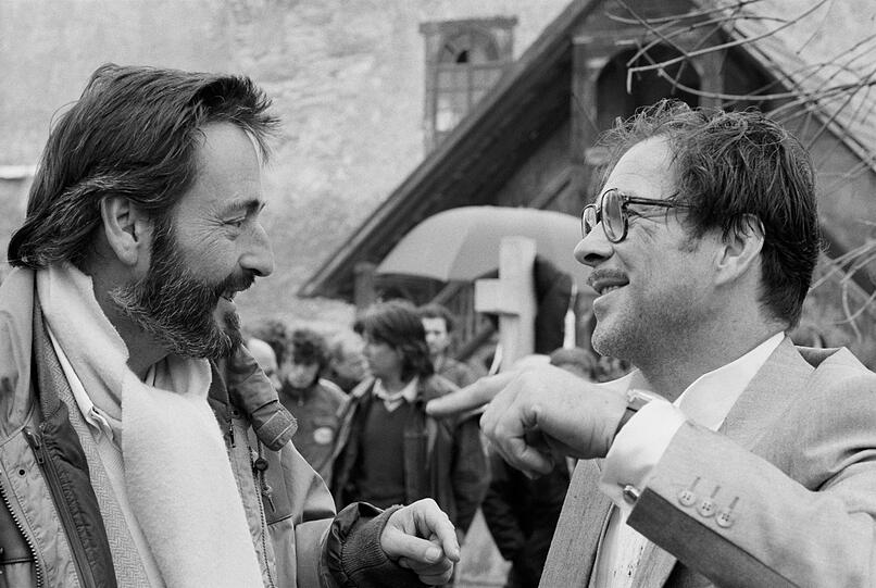 Helmut Dietl mit Hauptdarsteller Götz George (r.) am Set von "Schtonk!".