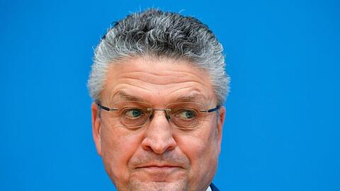 RKI-Präsident Lothar Wieler sieht die Gefahr, dass sich die Corona-Lage weiter verschlimmert.