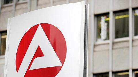 Nach Angaben der Bundesagentur für Arbeit waren im Januar 2,426 Millionen Menschen ohne Job, 198.000 mehr als im Dezember und rund 20.000 mehr als im Januar 2019.