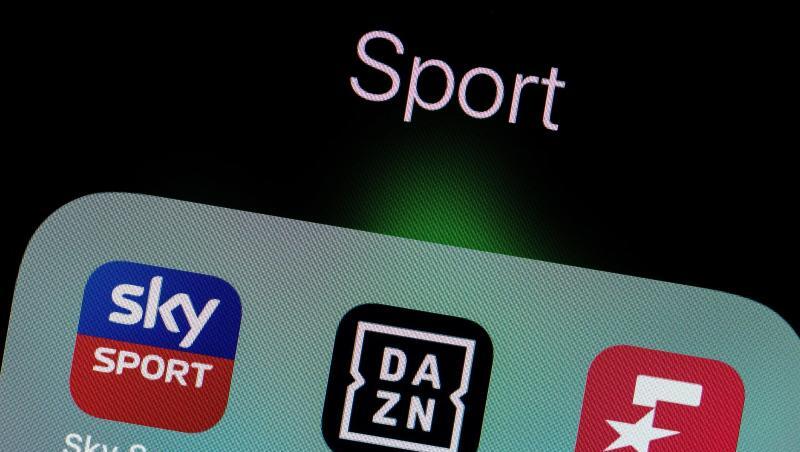 Auf welchem TV-Sender läuft die Partie Werder Bremen gegen Bayer 04 Leverkusen?. Auf welchem TV-Sender läuft die Partie Werder Bremen gegen Bayer 04 Leverkusen?.