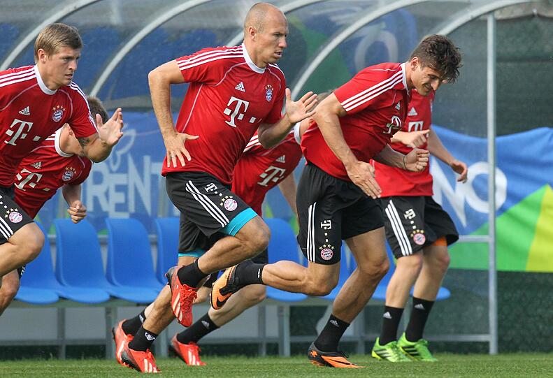 Das erste Training von Arjen Robben in Riva.