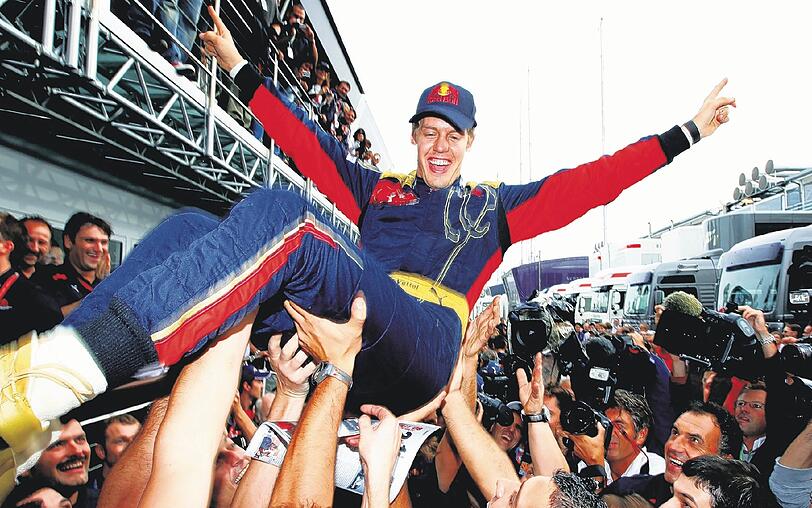 &bdquo;Jedes Bild, das ich nach dem Sieg aufgeschnappt habe, das wird mein ganzes Leben bleiben&ldquo;: Sebastian Vettel, in der Formel 1 oben angekommen.