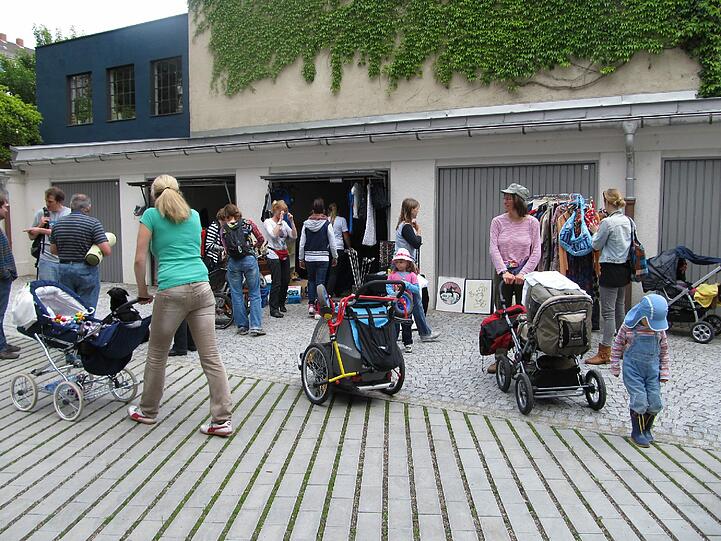 In Thalkirchen ist bald wieder Hofflohmarkt.