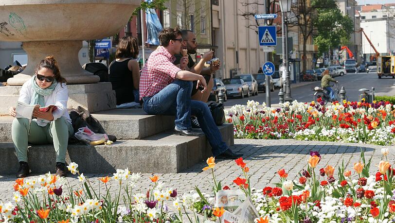 Am Gärtnerplatz garteln? Ein Student hatte da Donnerstagnacht etwas nicht so recht verstanden. Am Gärtnerplatz garteln? Ein Student hatte da Donnerstagnacht etwas nicht so recht verstanden.