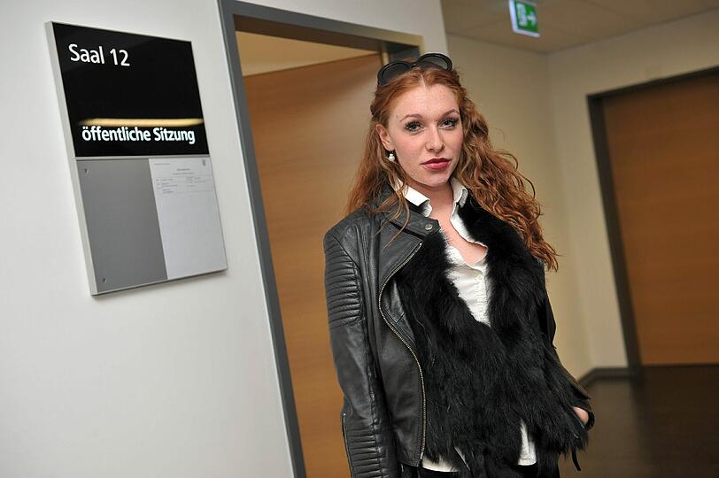 Georgina vor Gericht! Der Dschungelcamp-Star wird von der Mutter verklagt. Die Bilder aus dem Gerichtssaal in Heidelberg