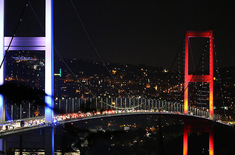 Ausnahmezustand nach Putschversuch in der Türkei am Freitagabend. Die Bilder.