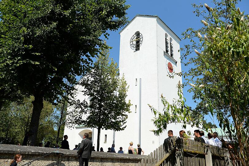 Das katholische Pfarramt Heilige Familie in Harlaching.