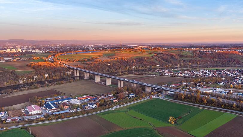 ADAC-Studie-So-schlimm-und-teuer-w-ren-Br-ckensperrungen