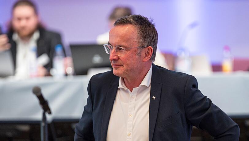 Landesbischof Kopp war auch bei der Landessynode in Bayreuth dabei.