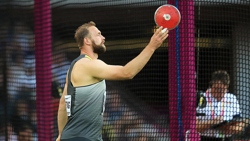 Robert Harting verlässt die Leichtathletik-WM ohne Medaille. Robert Harting verlässt die Leichtathletik-WM ohne Medaille.