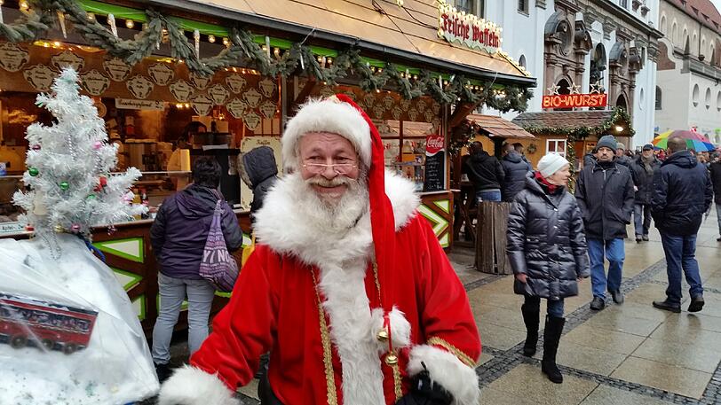 Weihnachtsmann Walter Reinhardt.