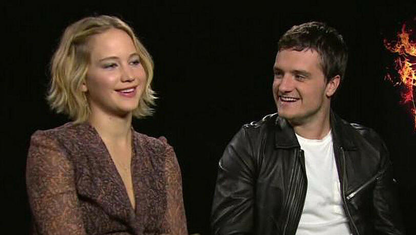 Im Interview beweisen Jennifer Lawrence und Josh Hutcherson wie gut sie sich kennen Im Interview beweisen Jennifer Lawrence und Josh Hutcherson wie gut sie sich kennen