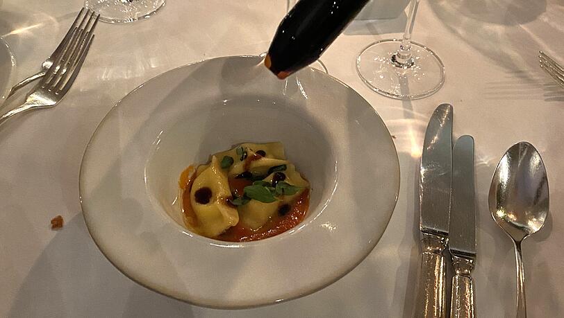 Die berühmten Ravioli mit einem Schuss Balsamico.