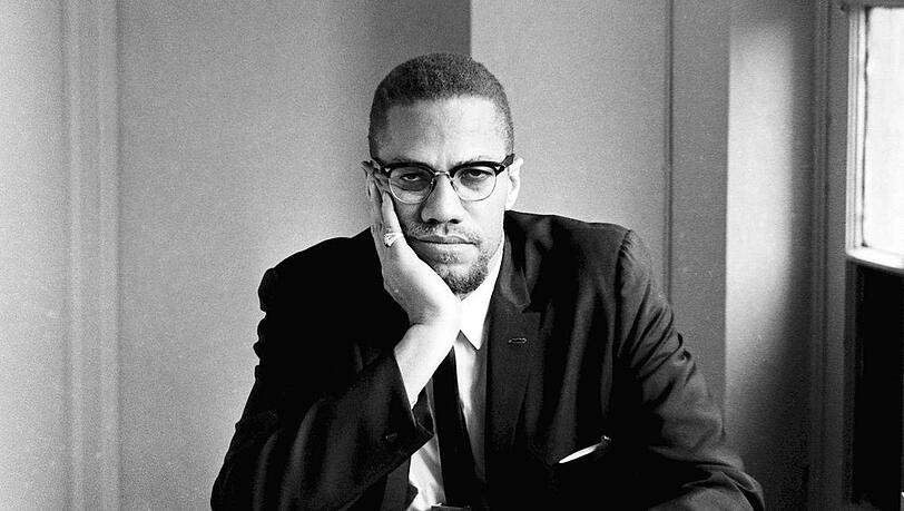 Schloss im Freiheitskampf der Afroamerikaner Gewalt nicht aus: Bürgerrechts-Ikone Malcolm X.