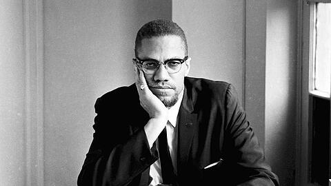 Schloss im Freiheitskampf der Afroamerikaner Gewalt nicht aus: Bürgerrechts-Ikone Malcolm X.