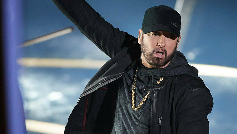 Eminem performte seinen Hit "Lose Yourself" bei den Oscars Eminem performte seinen Hit "Lose Yourself" bei den Oscars