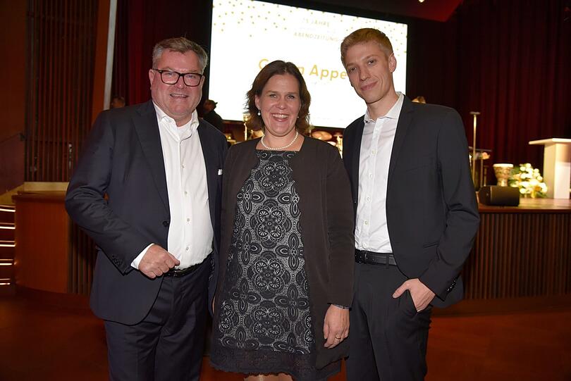 Josef Schmid, Verena Dietl und Dominik Krause.