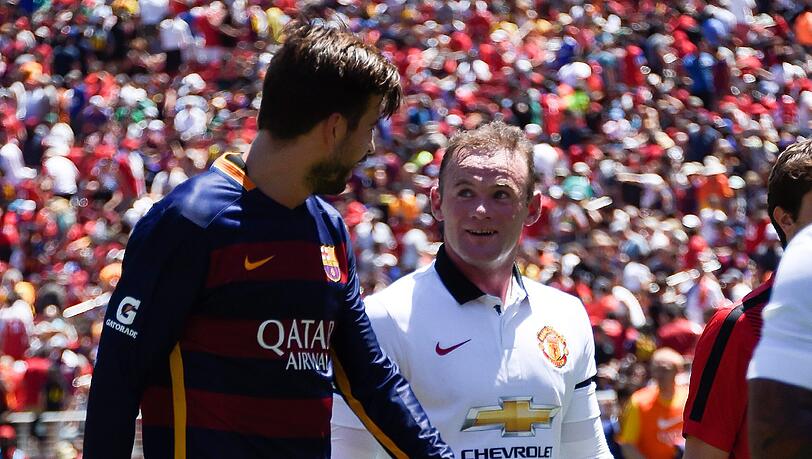 "Keine Chance", so schätzt Barcelonas Innenverteidiger Gerard Pique, hätte sein Verein zunächst in der englische Liga auf den Titel. "Keine Chance", so schätzt Barcelonas Innenverteidiger Gerard Pique, hätte sein Verein zunächst in der englische Liga auf den Titel.
