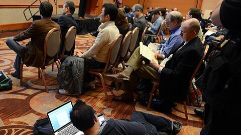 Journalisten verfolgen eine Pressekonferenz in Las Vegas (Archiv). Die USA beschränken die Zahl chinesischer Pressevertreter.