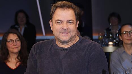 Aus dem Fernsehen kennt man Martin R&uuml;tter als Hundetrainer. Doch was ist privat &uuml;ber ihn bekannt?