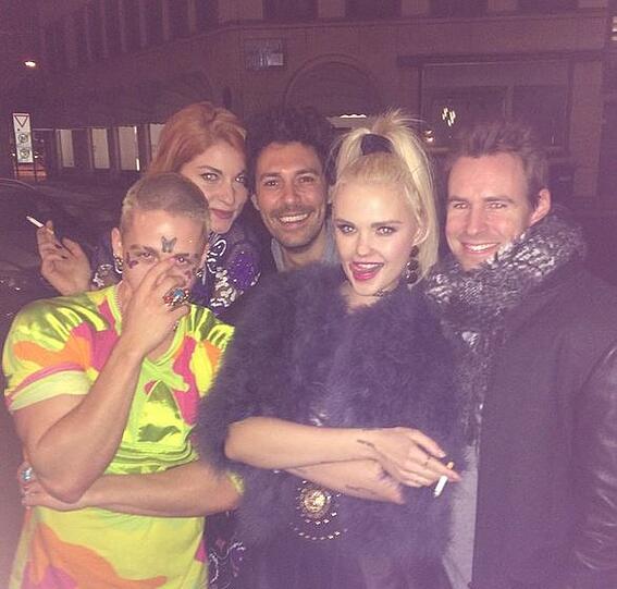 Bonnie Strange mit Boris Entrup und Freunden in München