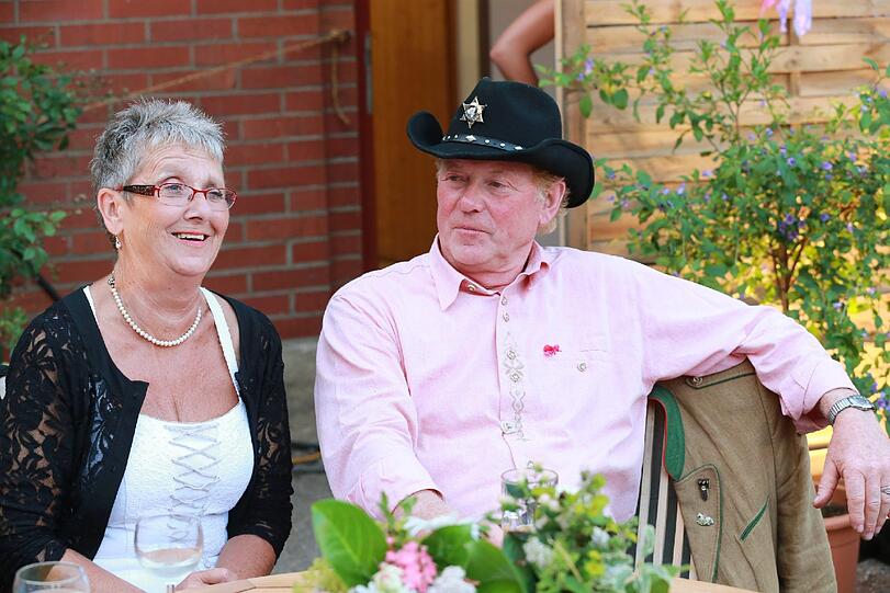 Gregor, der hessische Cowboy hat für Beate entschieden.