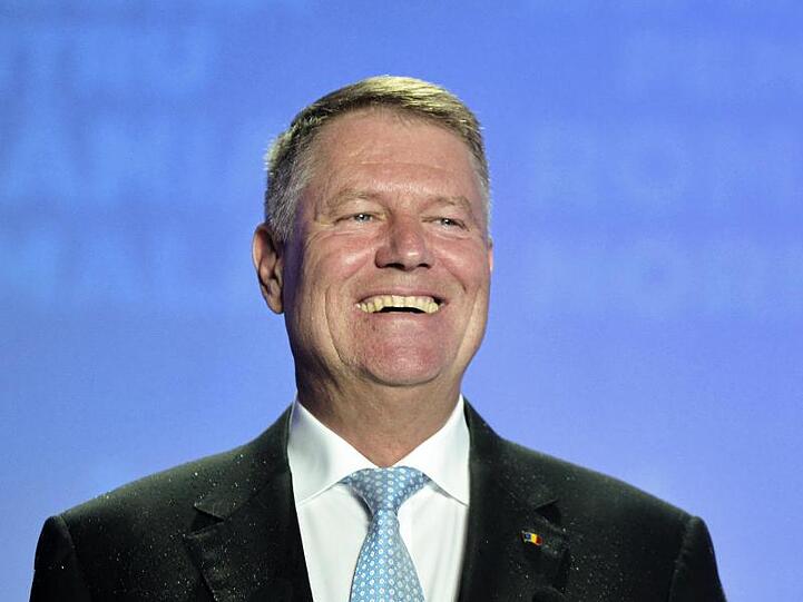 Klaus Iohannis, Präsident von Rumänien, geht in die Stichwahl um sein Amt.