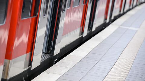 Auf der Strecke München - Nürnberg kommt es weiterhin zu Problemen. (Symbolbild)