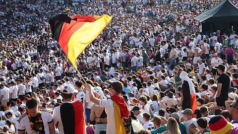 Das letzte Public Viewing im M&uuml;nchner Olympiapark fand w&auml;hrend der Heim-EM 2024 statt. (Archivbild)